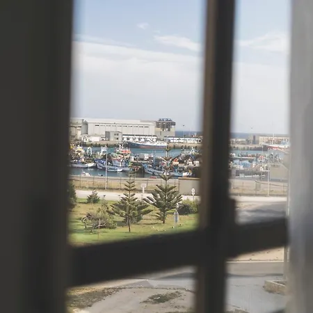 Apartman 10 - Relax And Surf In *